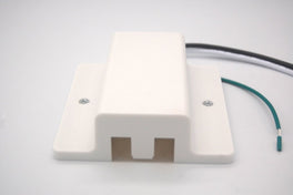 H Track Light Floating Canopy Feed - Single Circuit 3 Wire - White Finish H Track Light Floating Canopy Feed - Single Circuit 3 Wire - White Finish